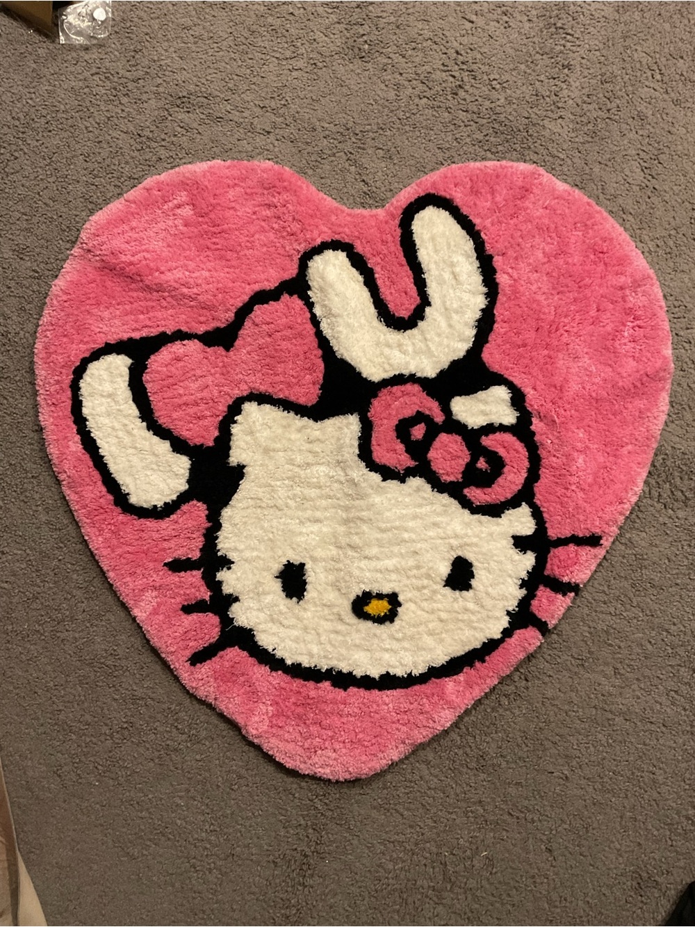 Hello Kitty Sanrio Large Pink Heart Kitty Plush Soft Area Rug Y2K I Love You